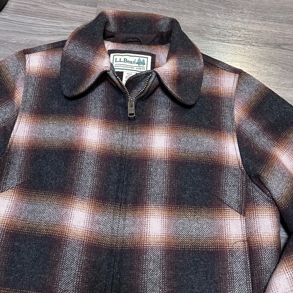 L.L. Bean Maine Guide Women’s Wool Parka Size M Primaloft Quilted Shadow Plaid - Picture 6 of 13